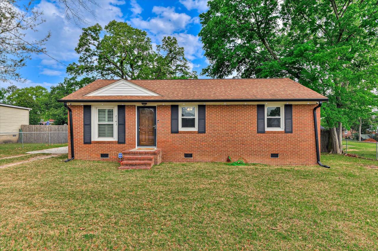 2143 Reedale Avenue - Photo 1