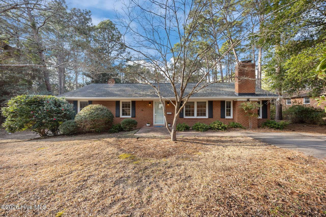 670 Saylor Street - Photo 1