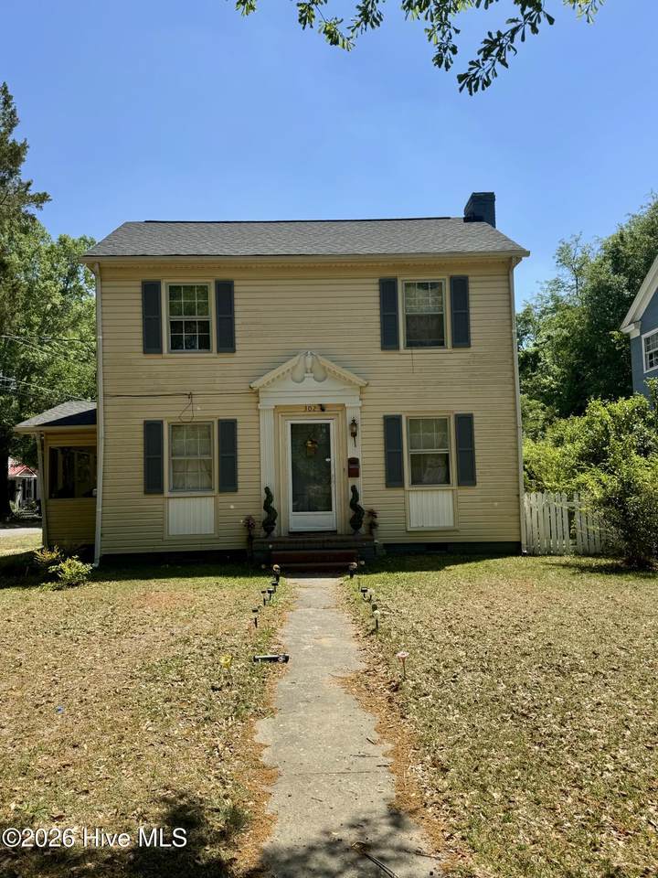 302 Corning Street - Photo 1