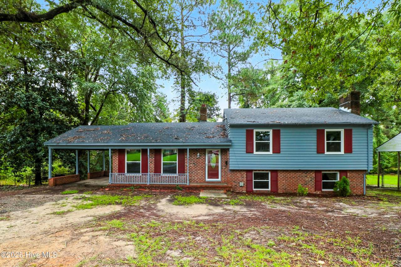 1108 Andrews Avenue - Photo 1