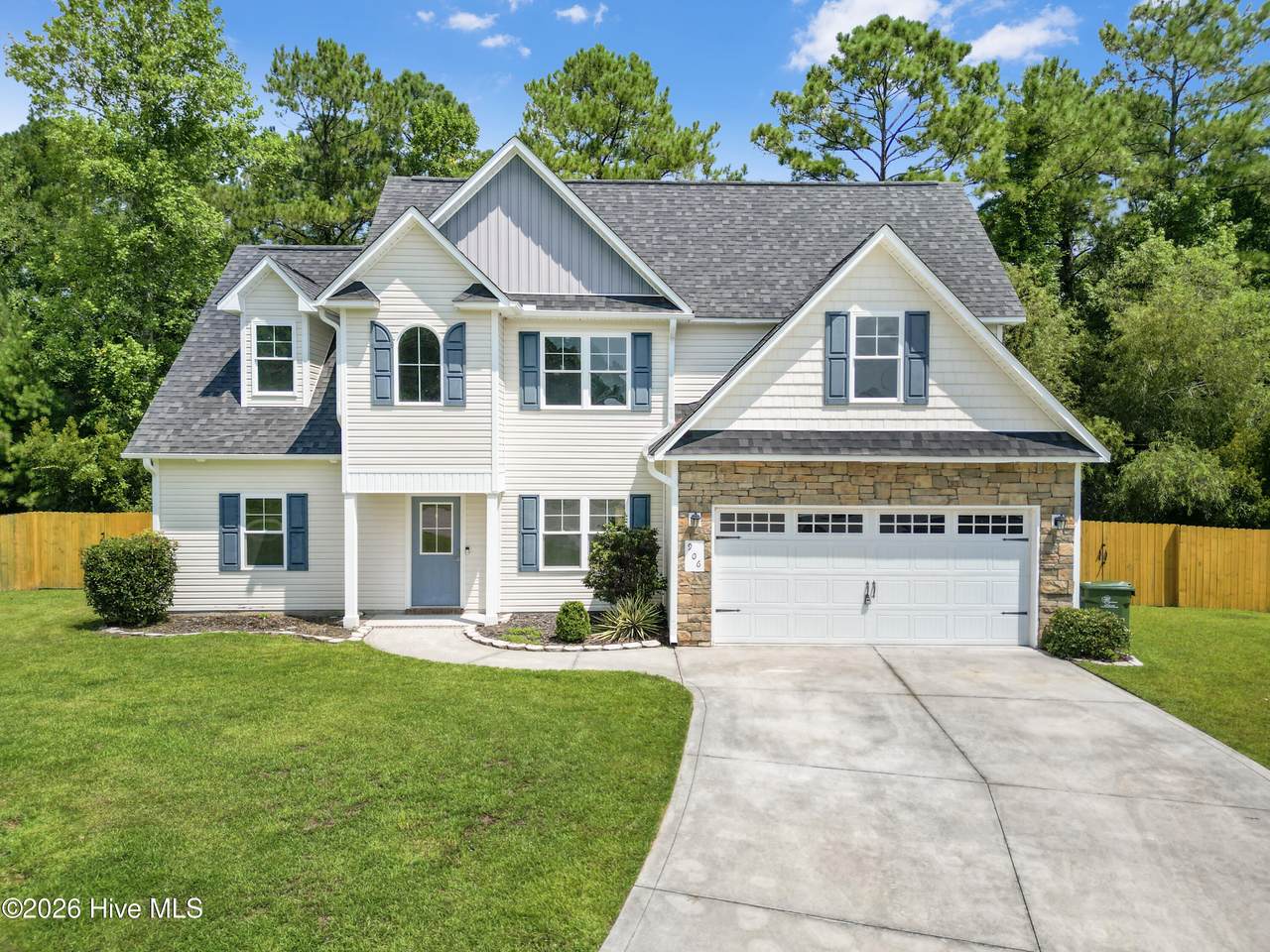 906 Gulf Chase Court - Photo 1