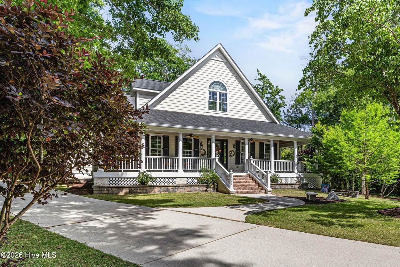1821 Baywater Court - Photo 1