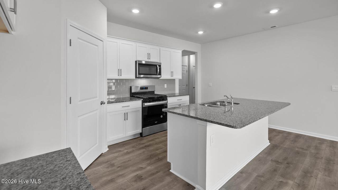 https://bt-photos.global.ssl.fastly.net/ncreg/1280_boomver_1_d2c15cdd763b0de25a686cbc9387d687-2.jpg