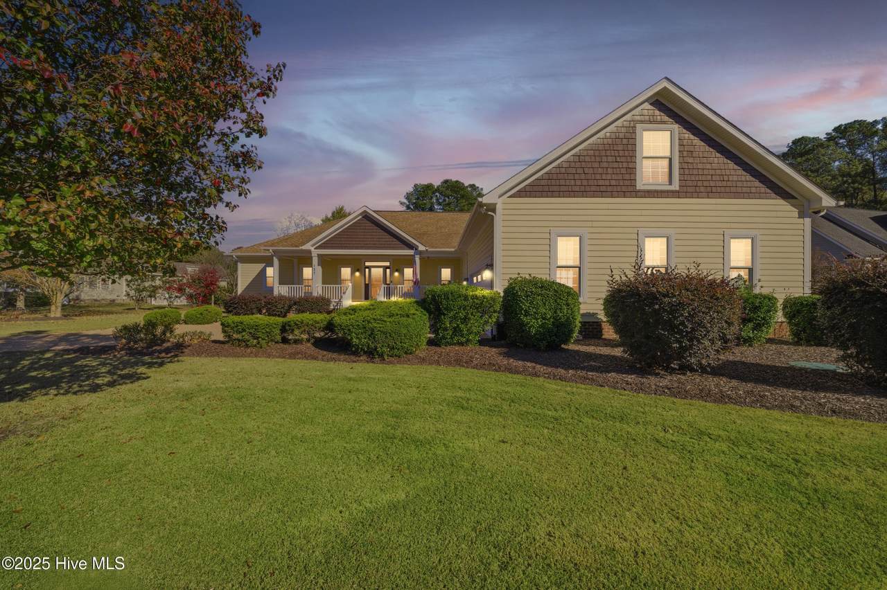 127 Meherrin River Drive - Photo 1