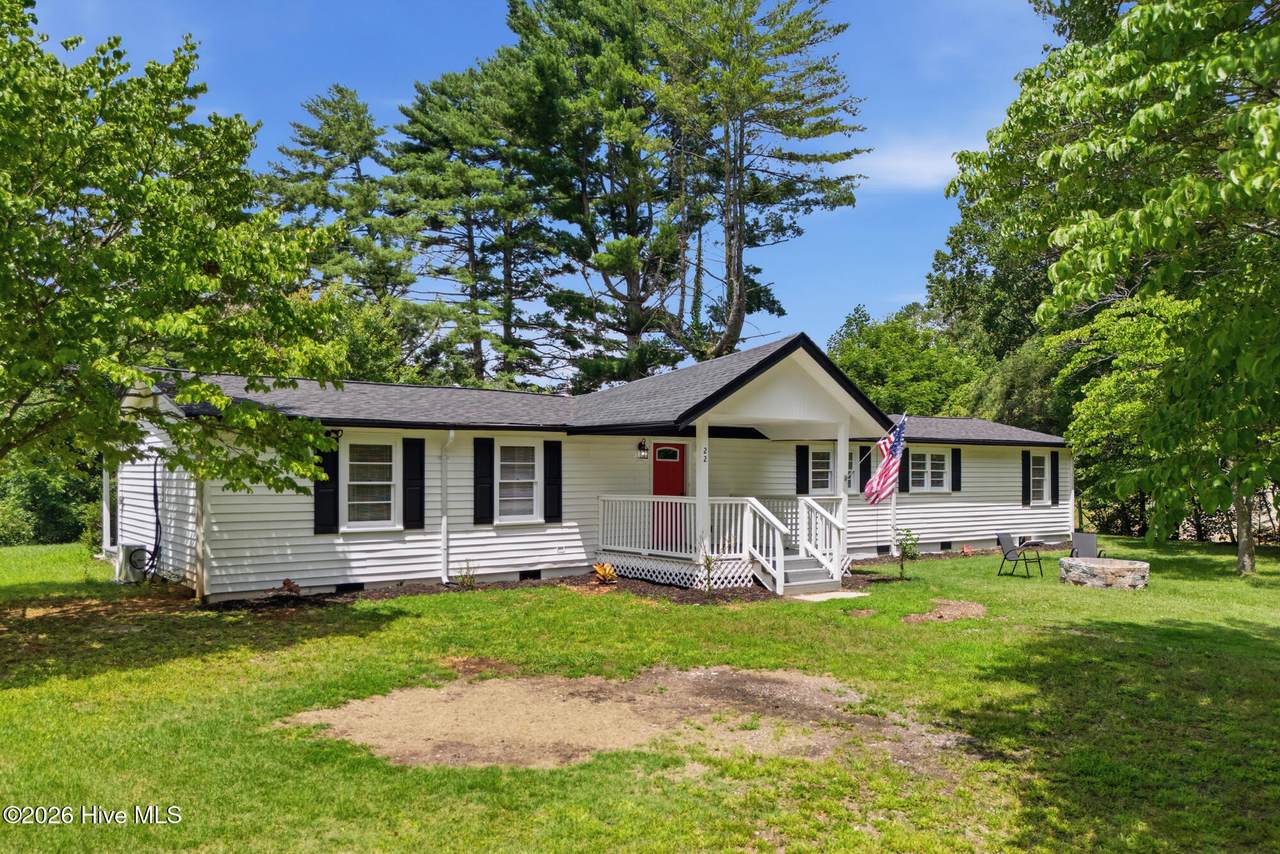 22 Gardenia Way - Photo 1