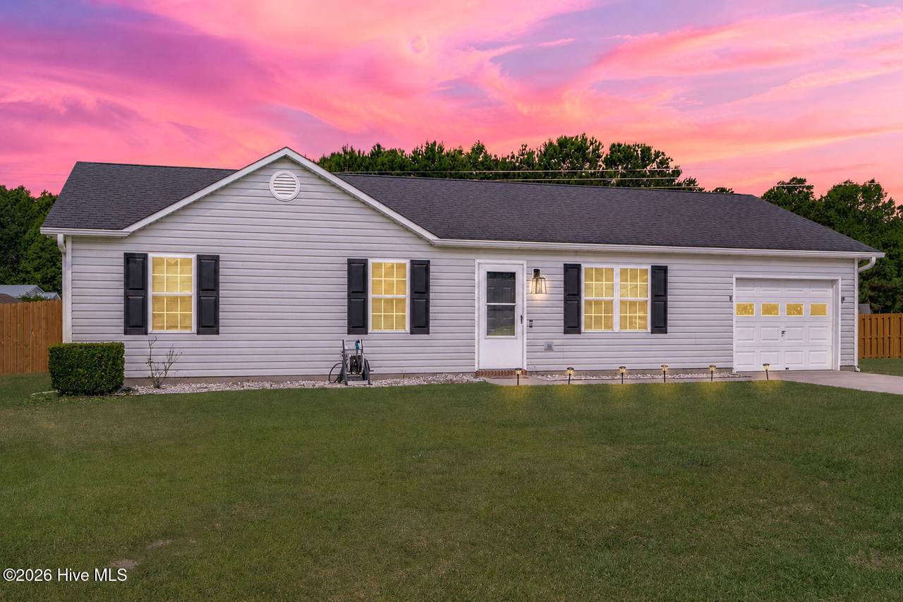 203 Daplin Place - Photo 1