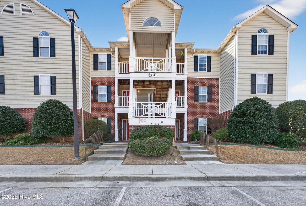 331 Bubble Creek Court - Photo 1