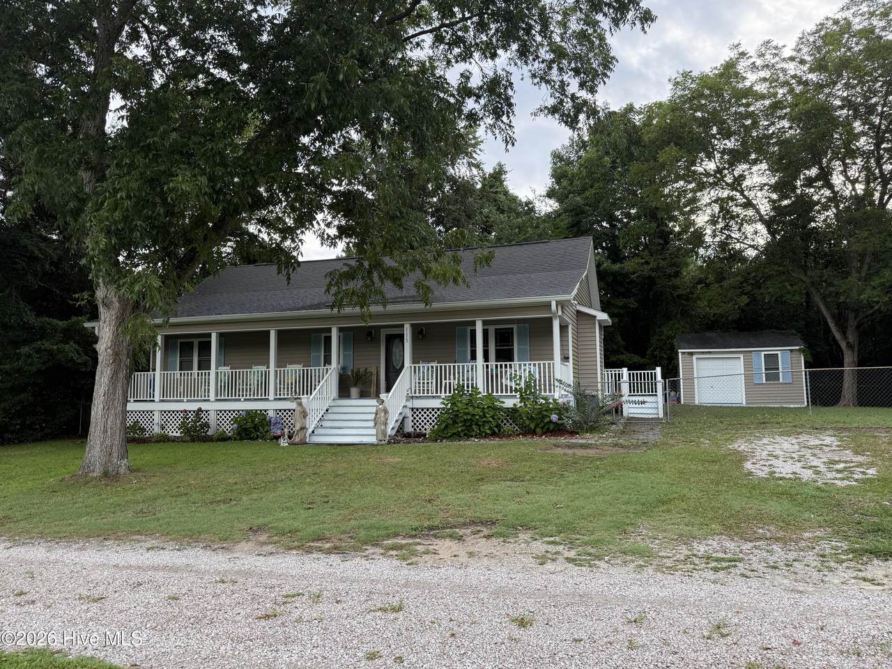 115 Pender Lane - Photo 1