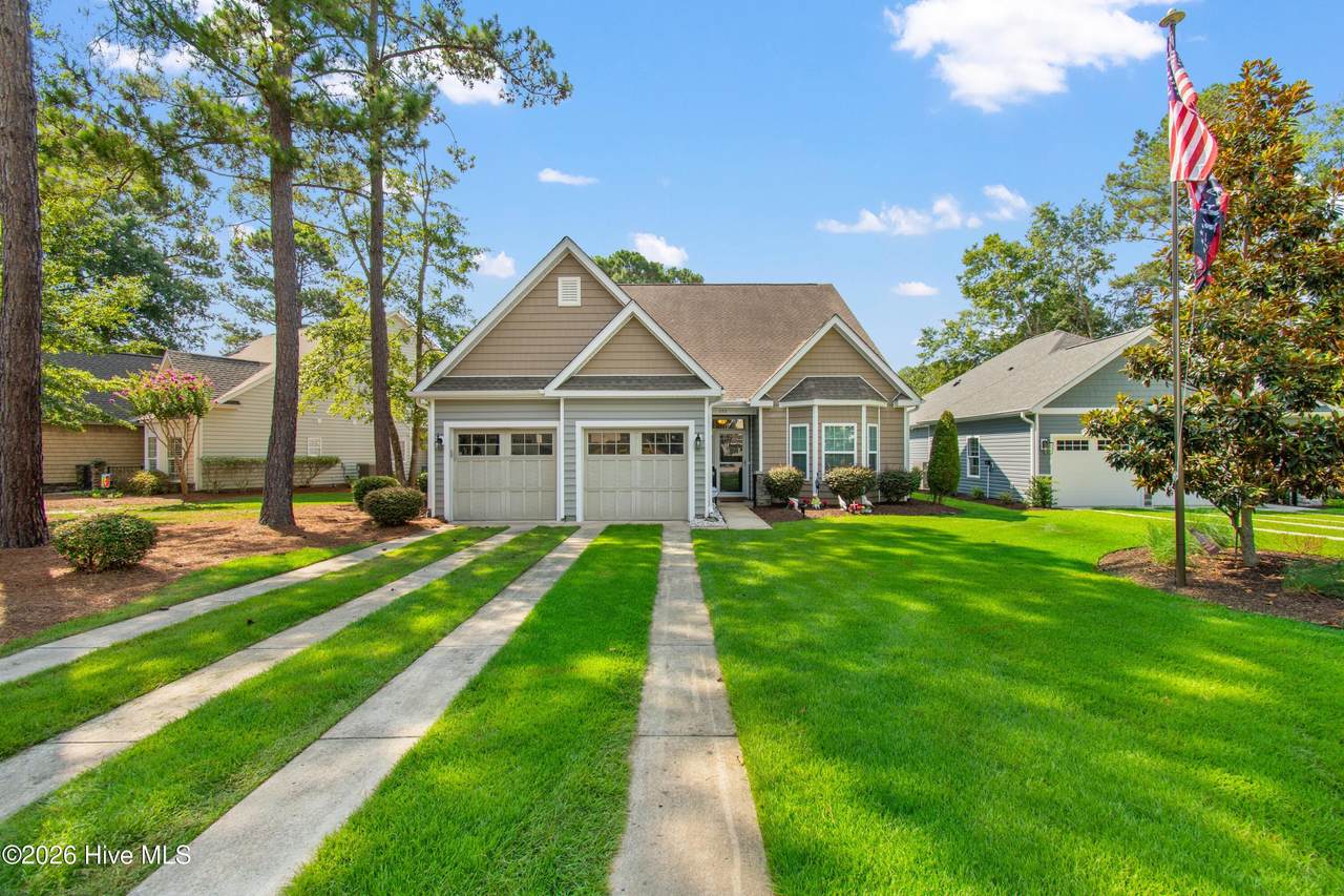 157 Bellwood Circle - Photo 1