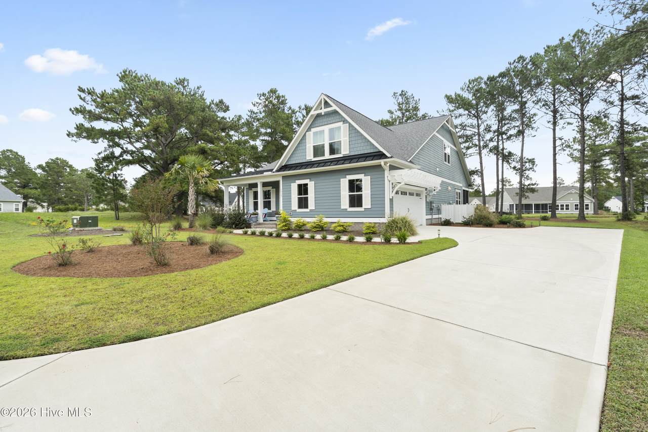 1019 Crosby Circle - Photo 1