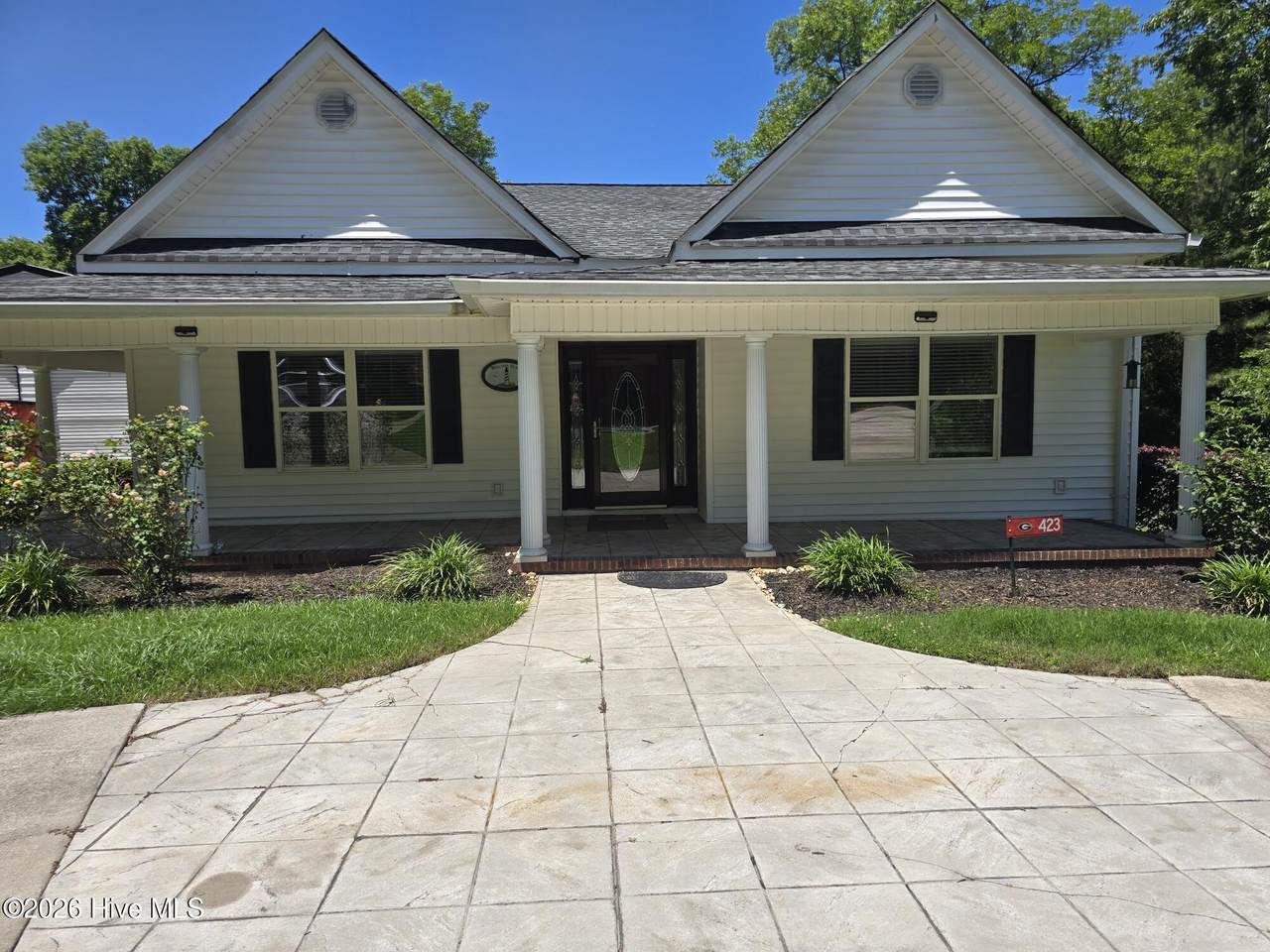 423 Goshen Street - Photo 1