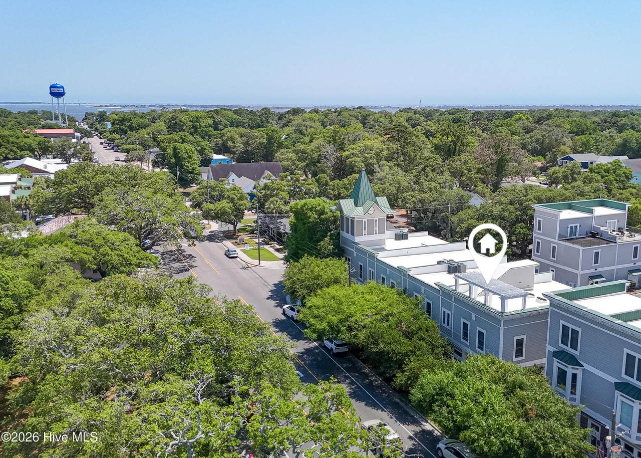 701 Howe Street - Photo 1