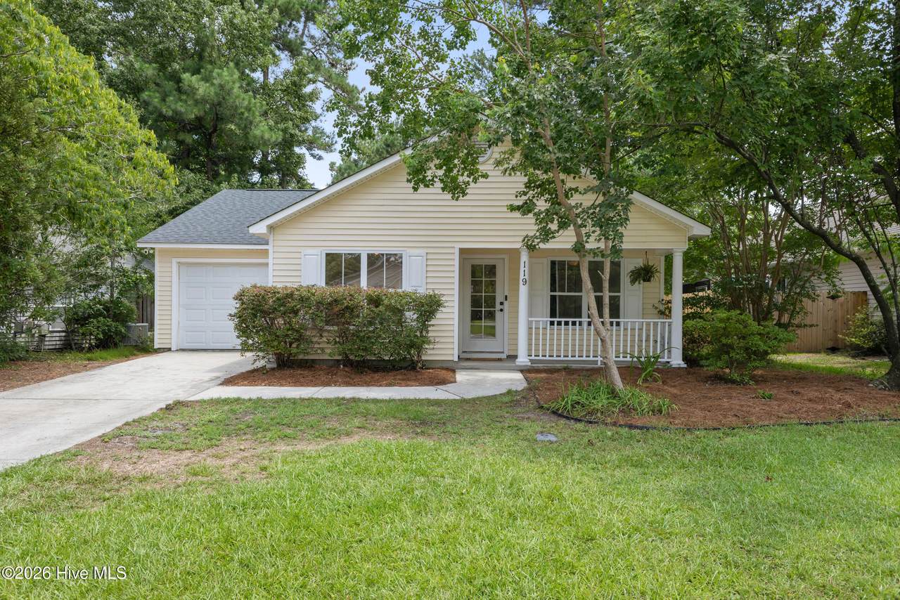 119 Raye Drive - Photo 1