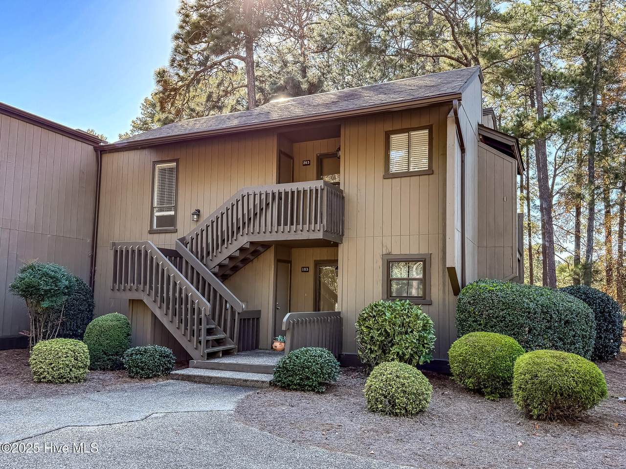 10 Pine Tree Road - Photo 1