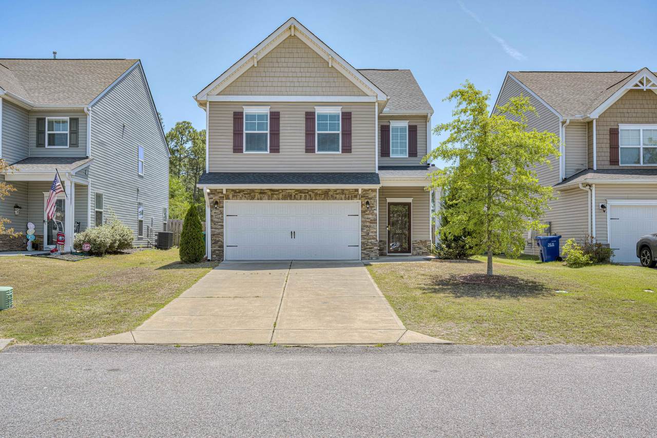 552 Count Fleet Court - Photo 1