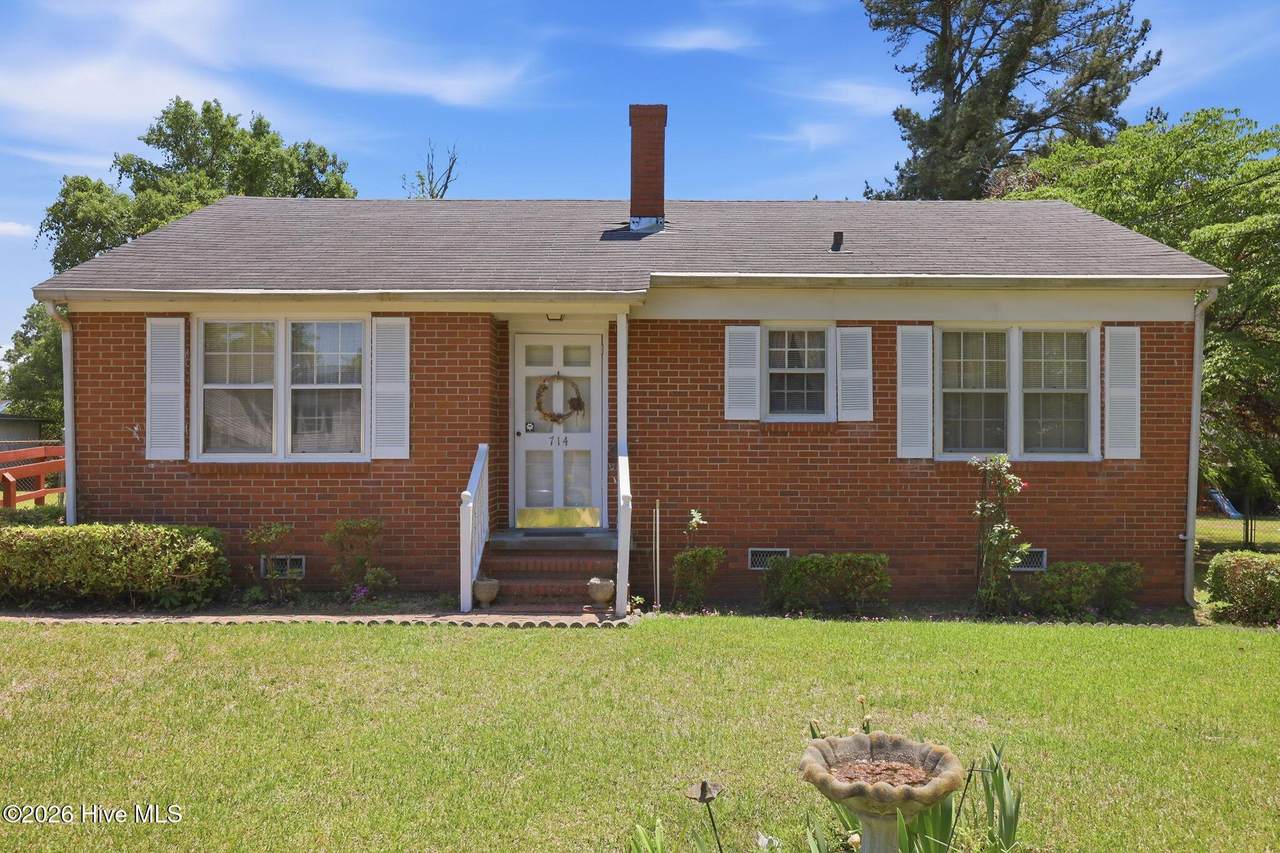 714 Jones Avenue - Photo 1