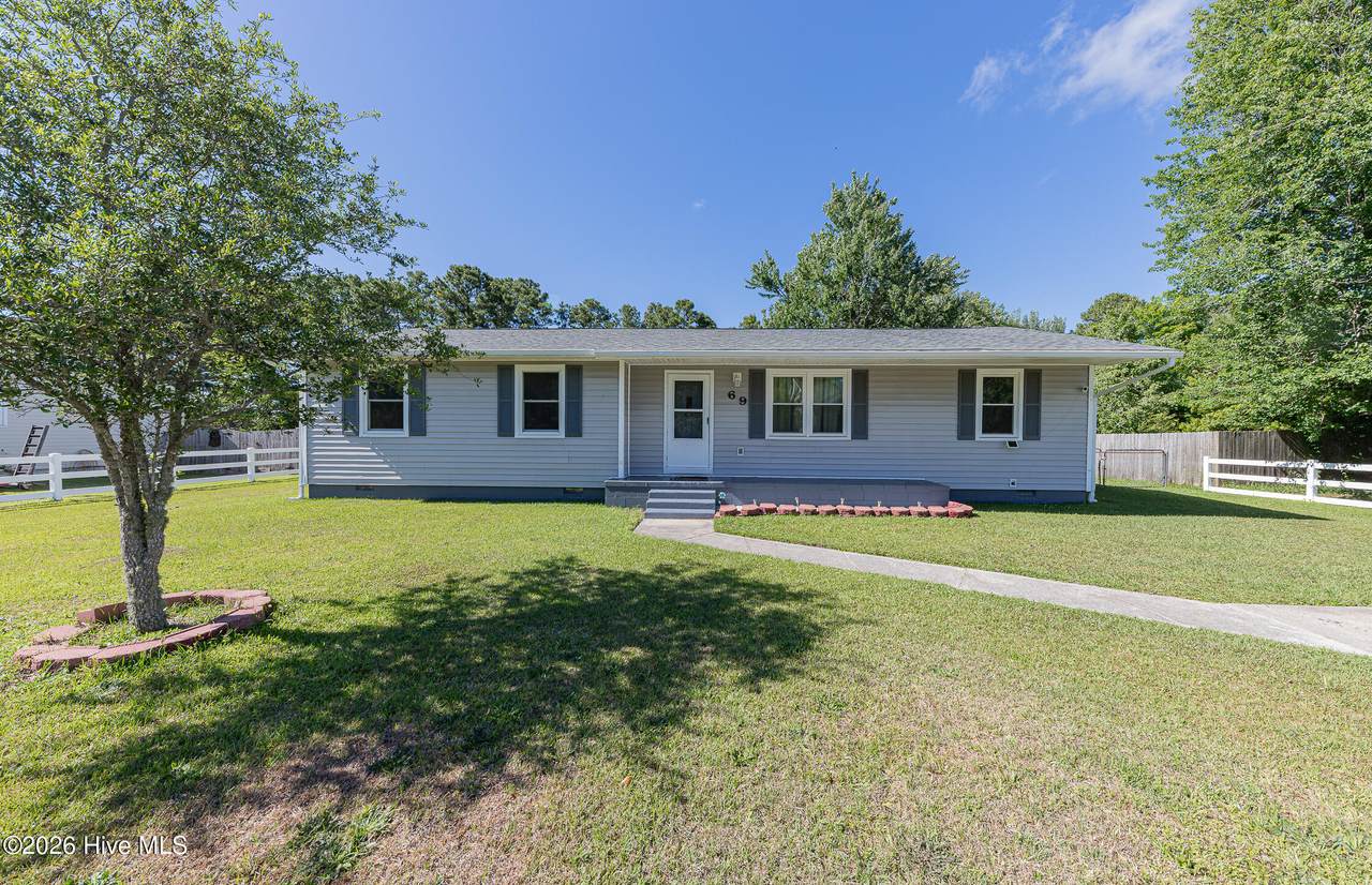 69 Sanders Drive - Photo 1