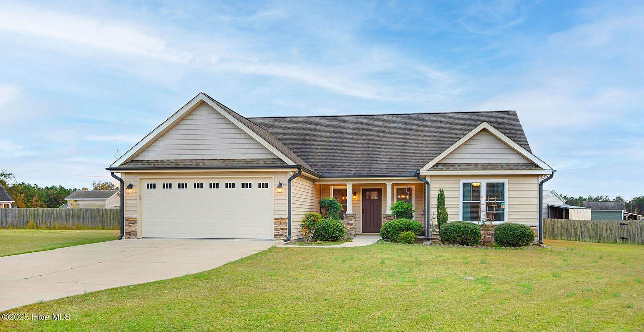 43 Covington Court - Photo 1