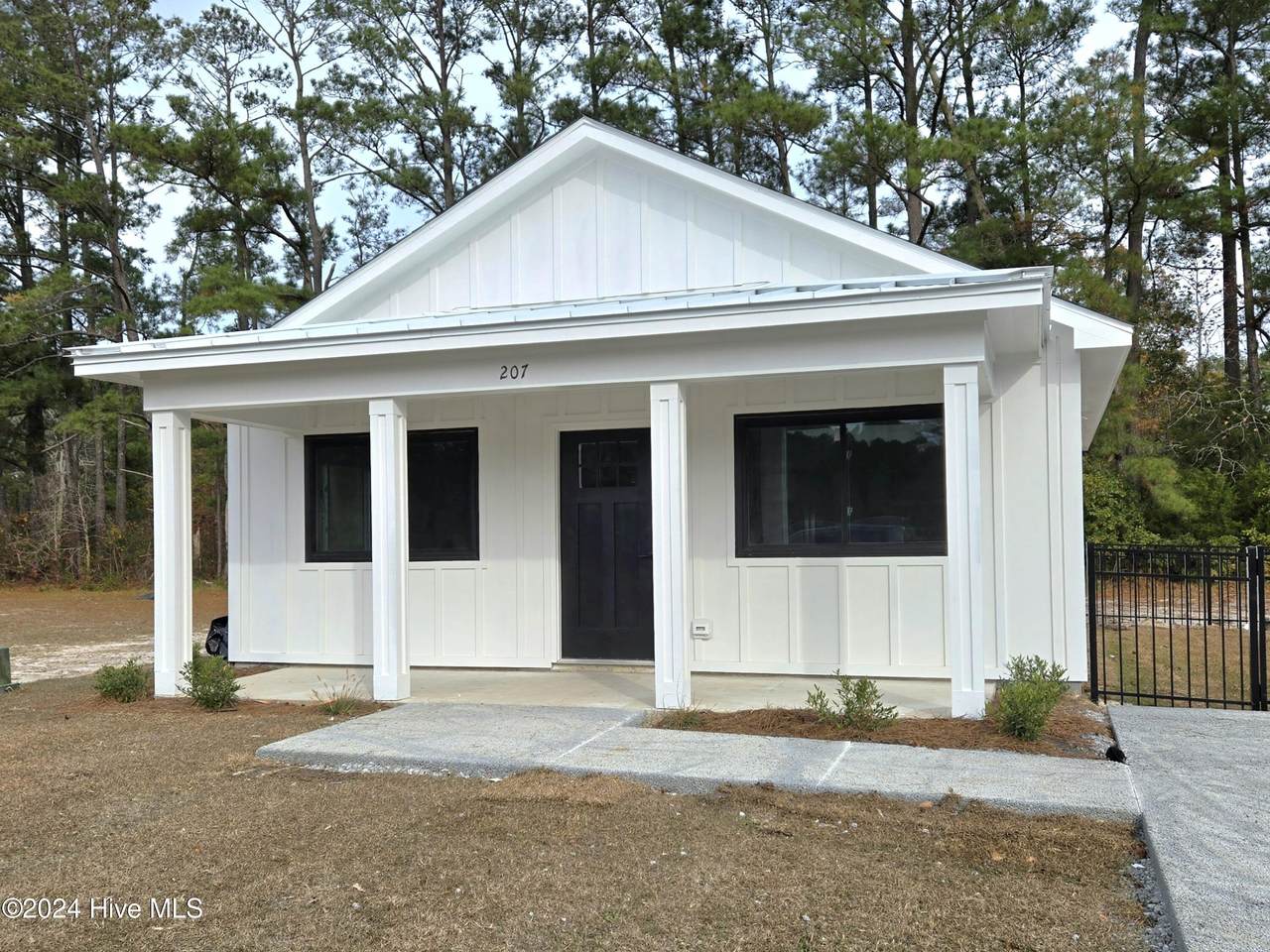 157 Long Pond Loop - Photo 1