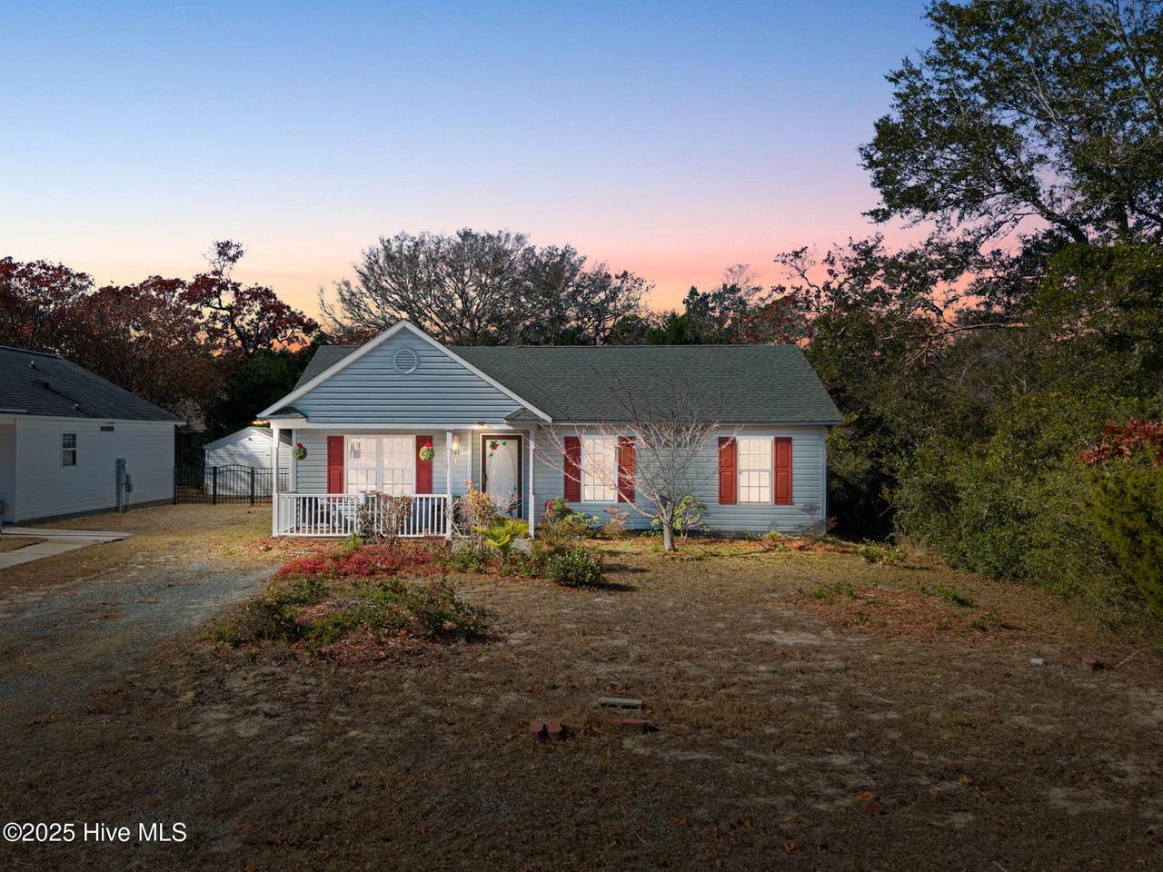 161 7th Street - Photo 1