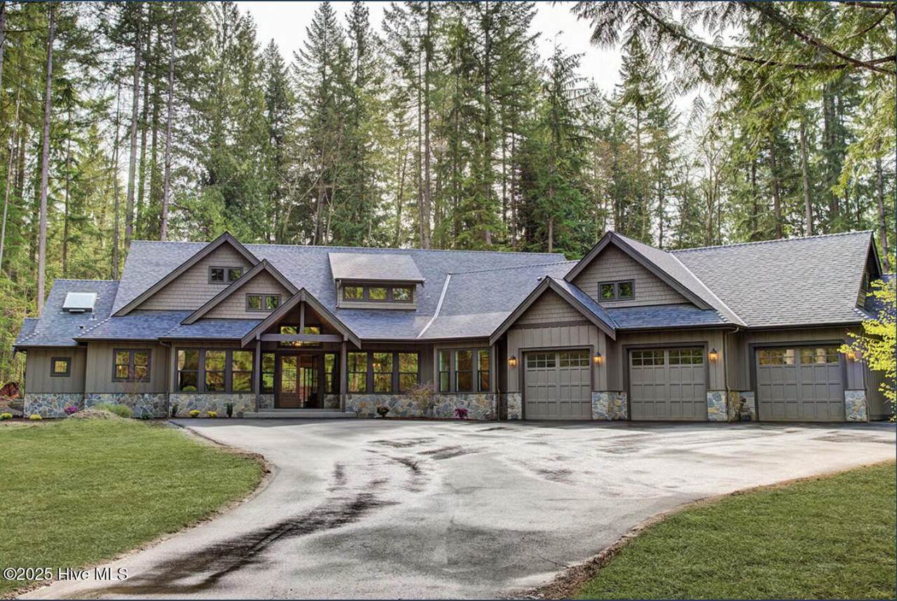 1 Kenwood Court - Photo 1