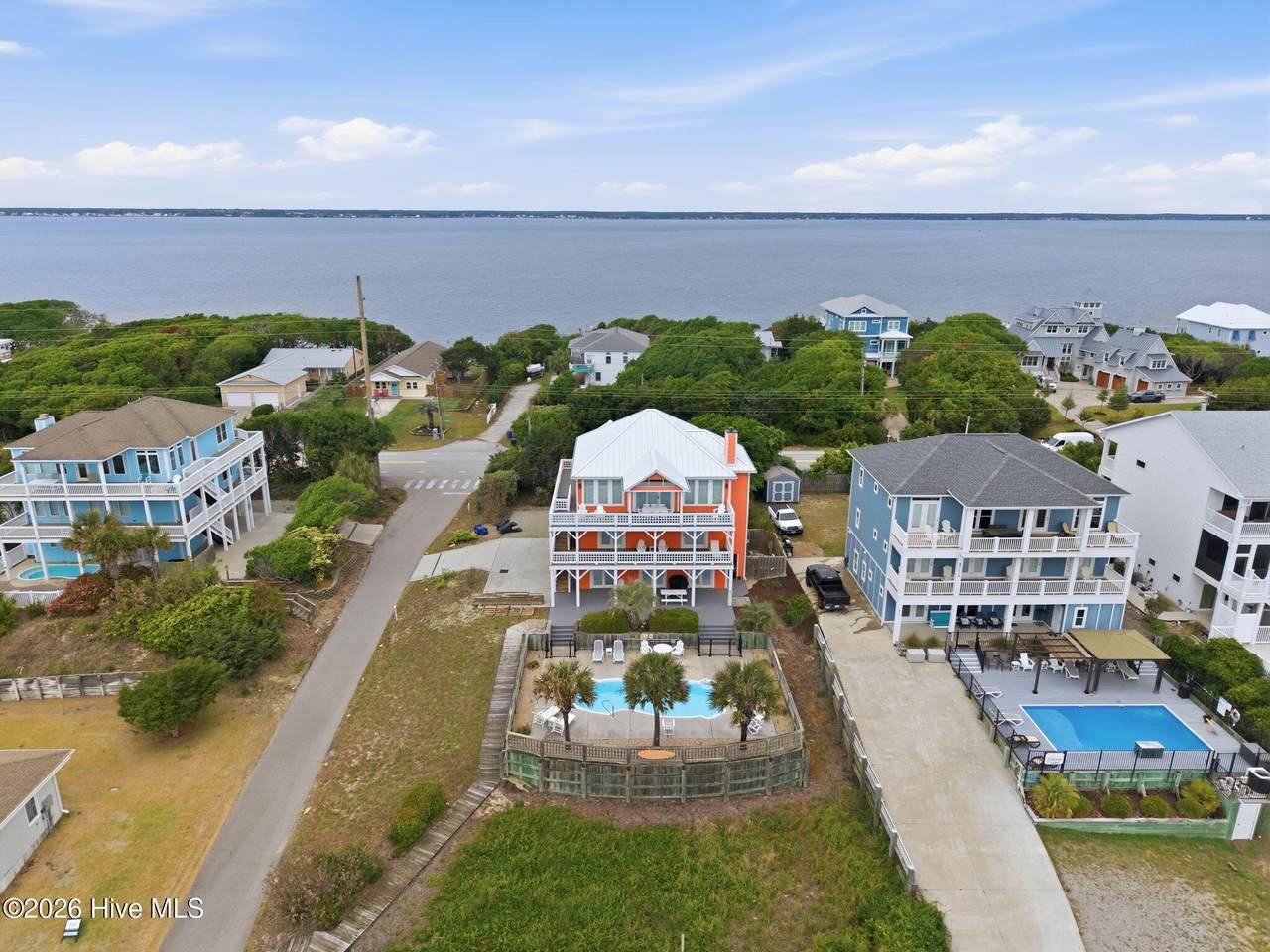 100 9th Street - Photo 1