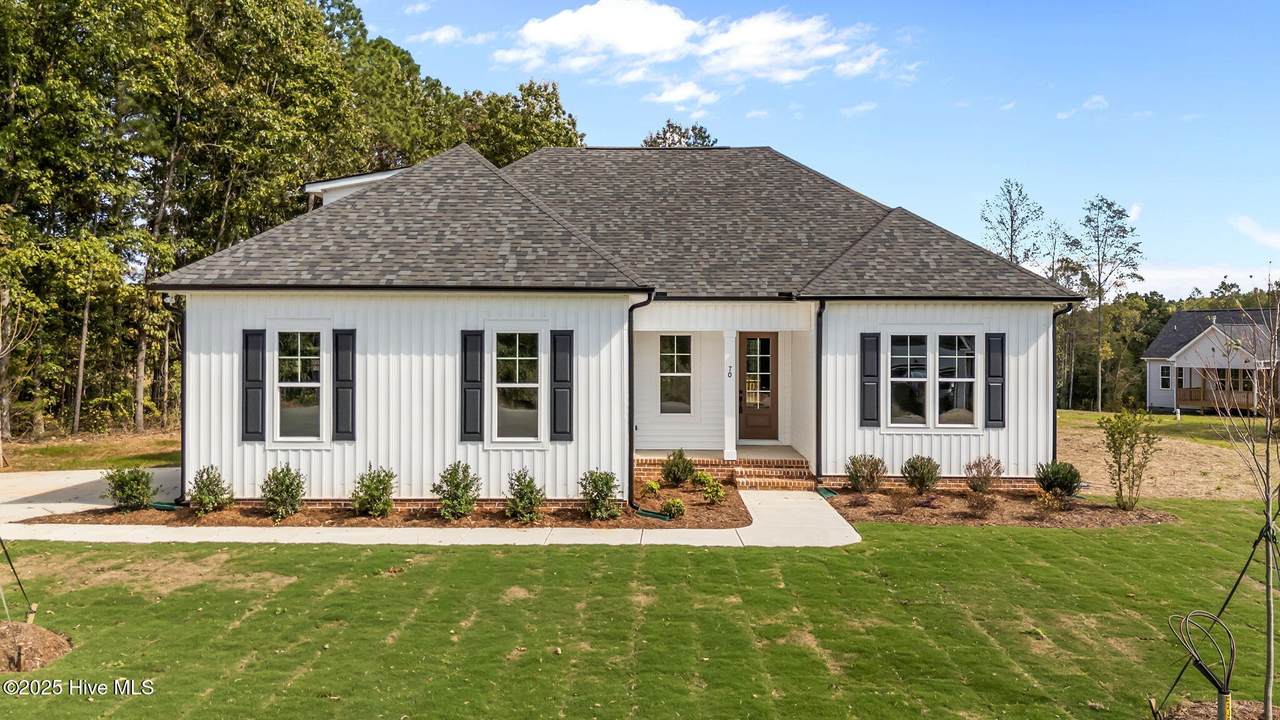 70 Livingston Lane - Photo 1