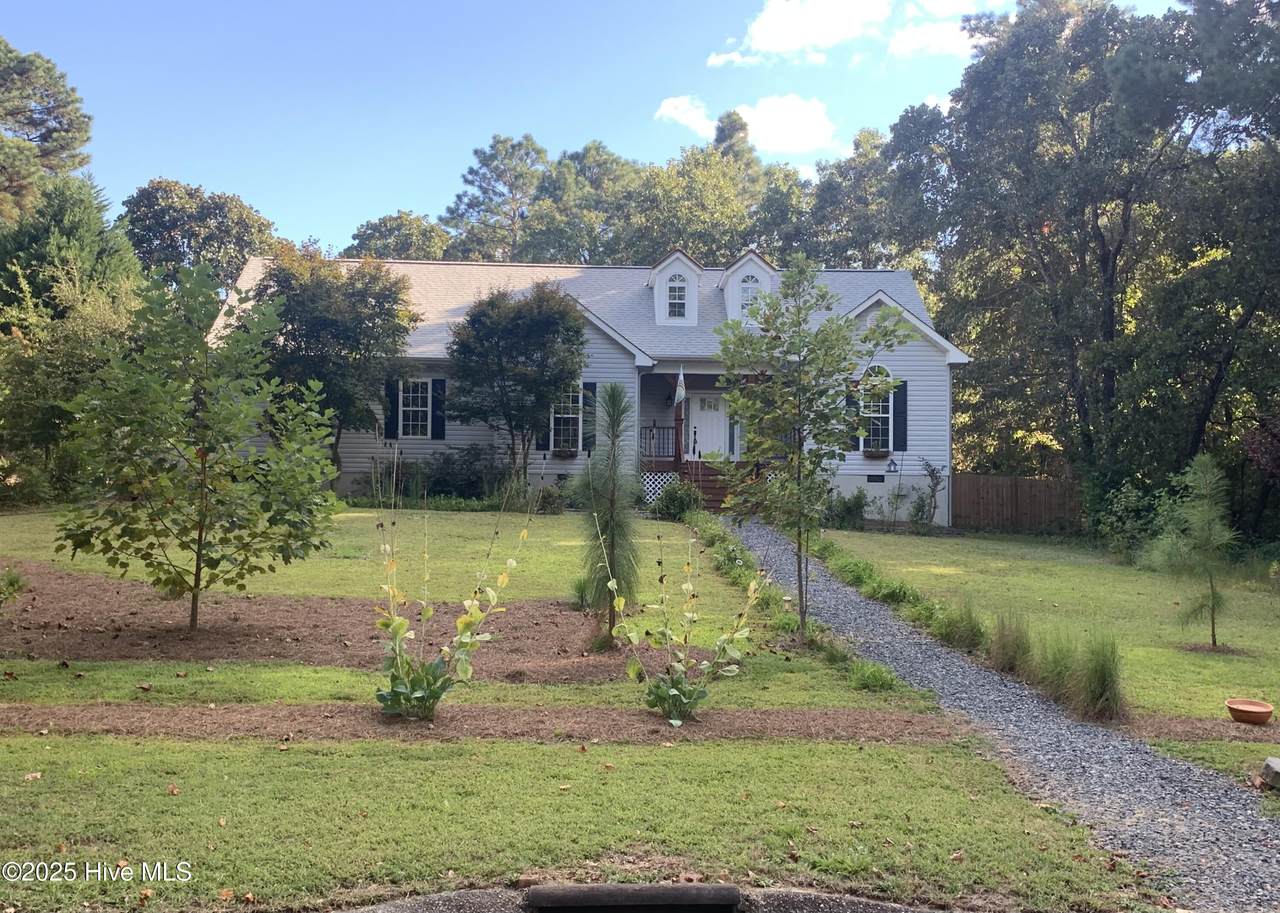 150 Rothbury Drive - Photo 1