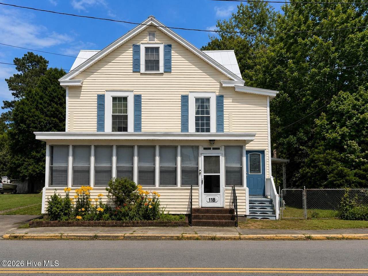 118 Broad Street - Photo 1