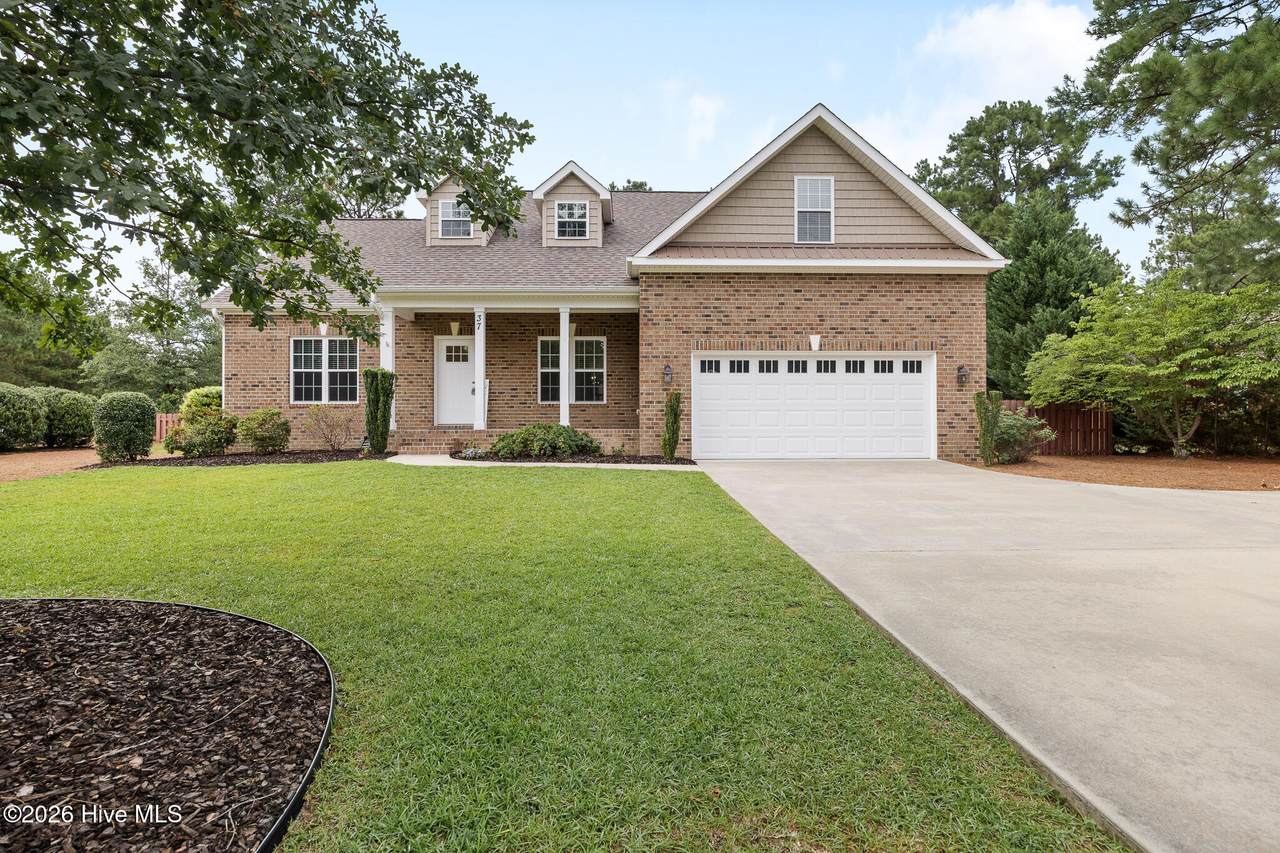 37 Beryl Circle - Photo 1