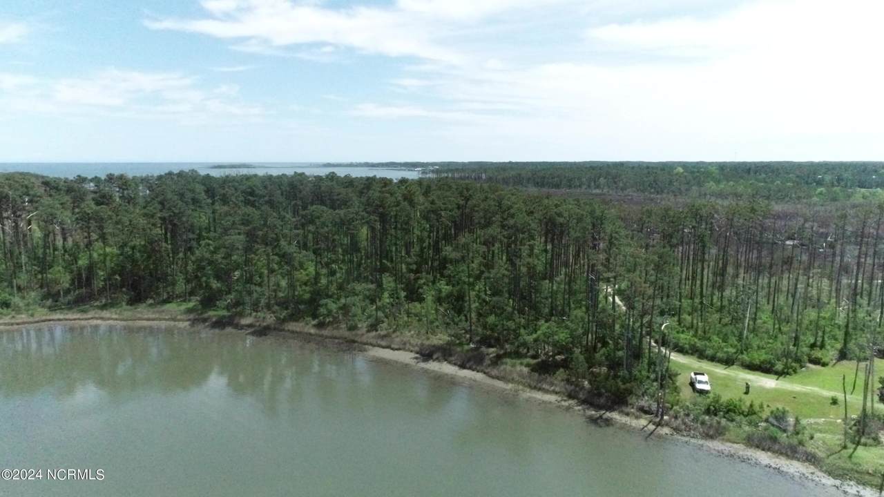210 Hill Road - Photo 1