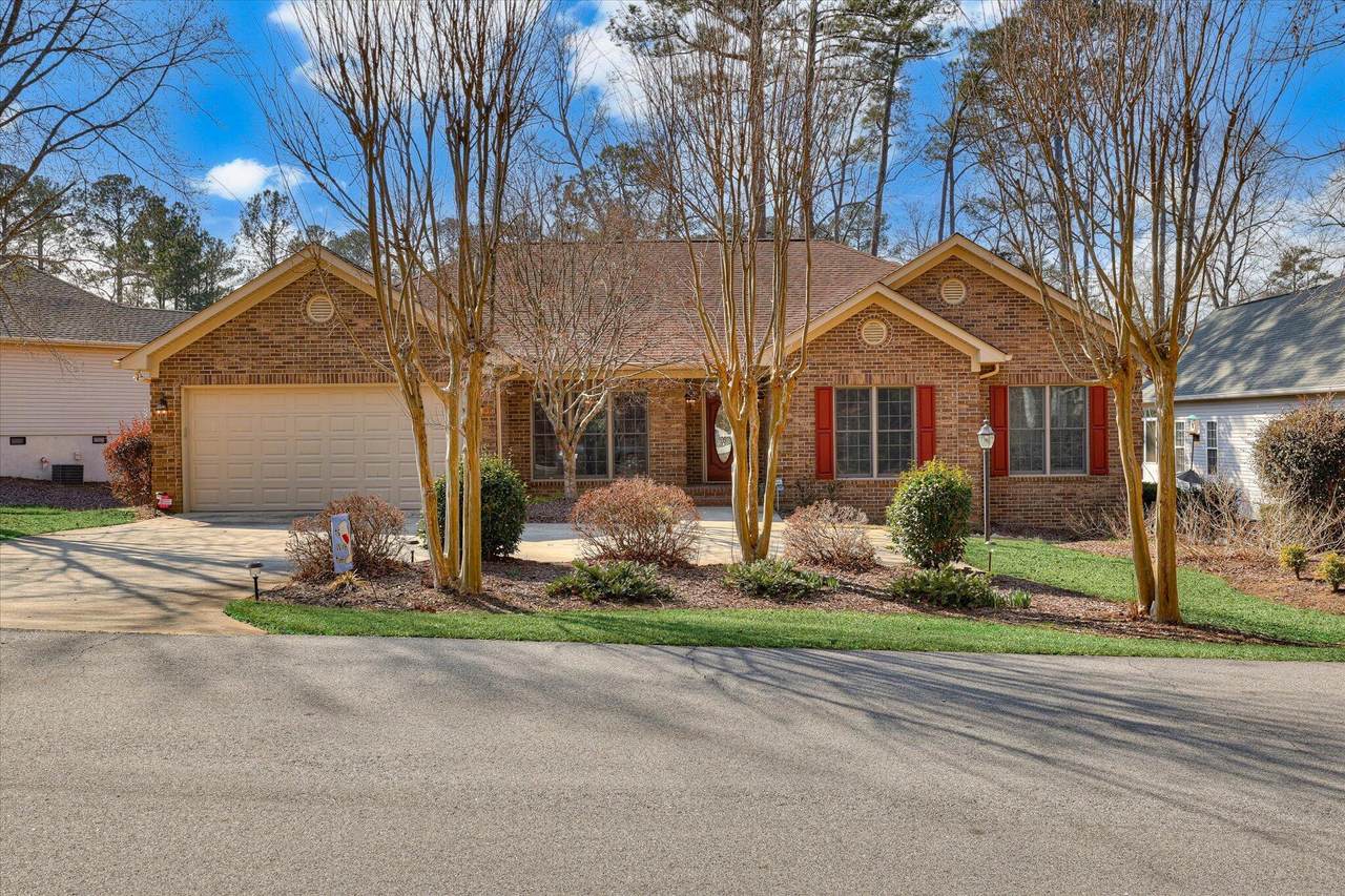 124 Magnolia Drive - Photo 1