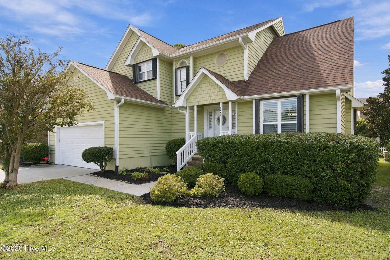 721 Sloop Pointe Lane - Photo 1