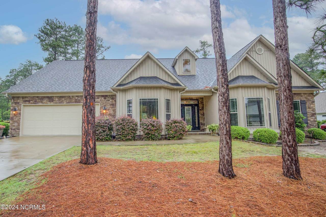 237 Rothbury Drive - Photo 1