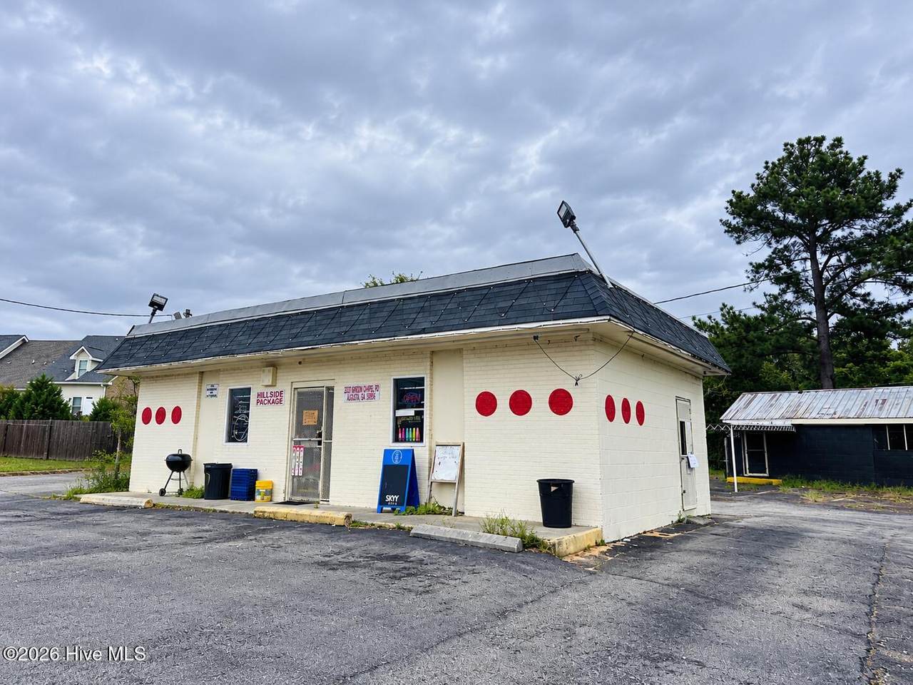 2372 Barton Chapel Road - Photo 1
