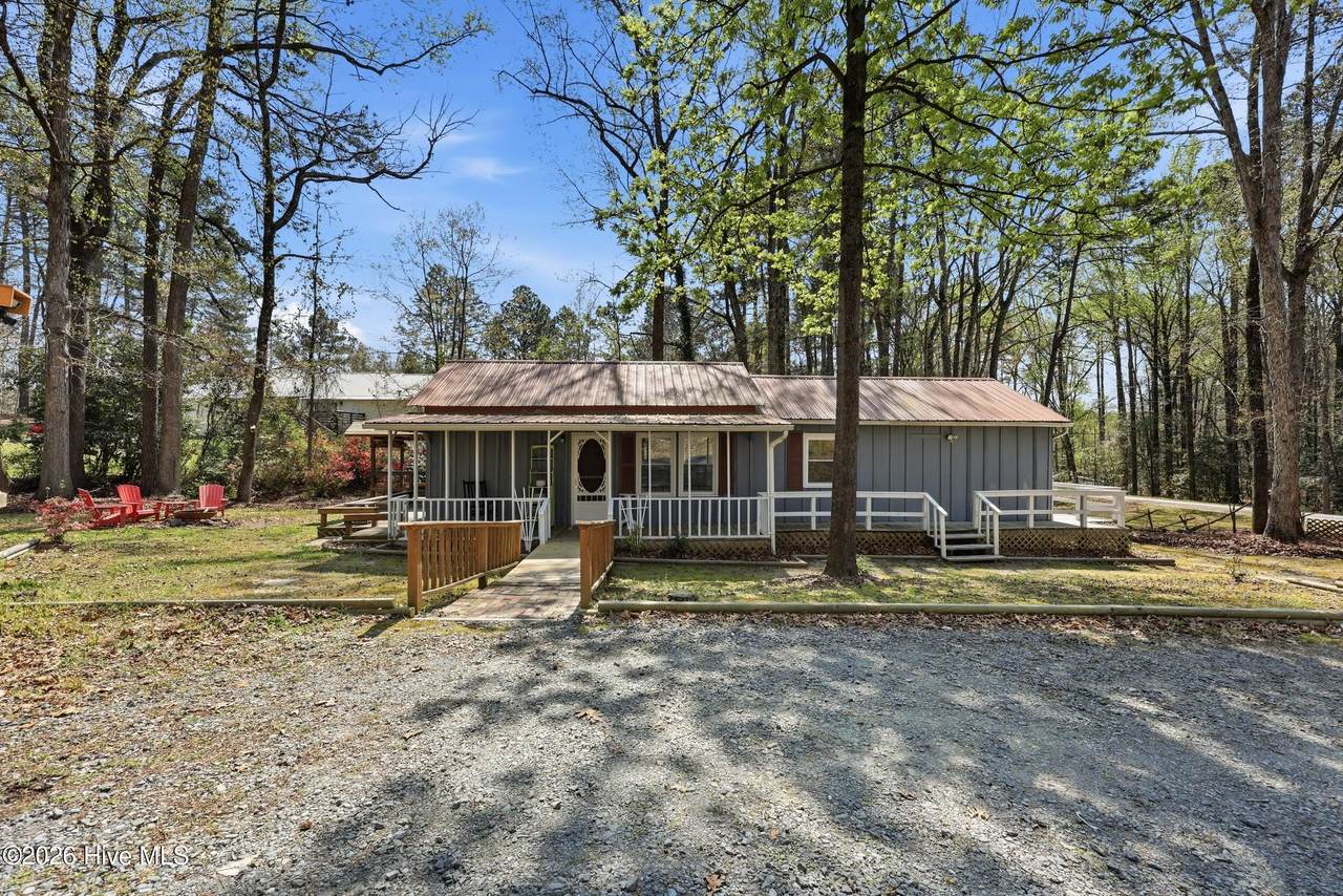 110 Maple Street - Photo 1