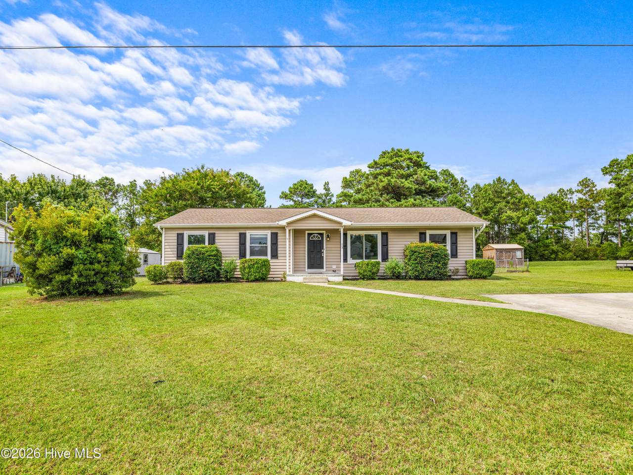 73 Sanders Drive - Photo 1
