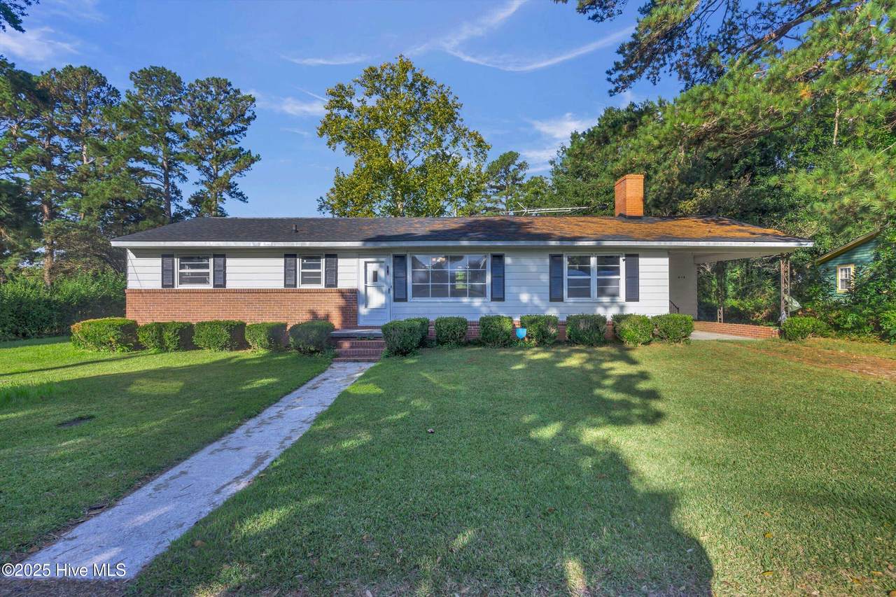 414 Wilson Street - Photo 1
