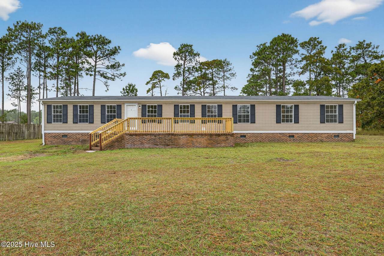 108 Gold Coast Drive - Photo 1