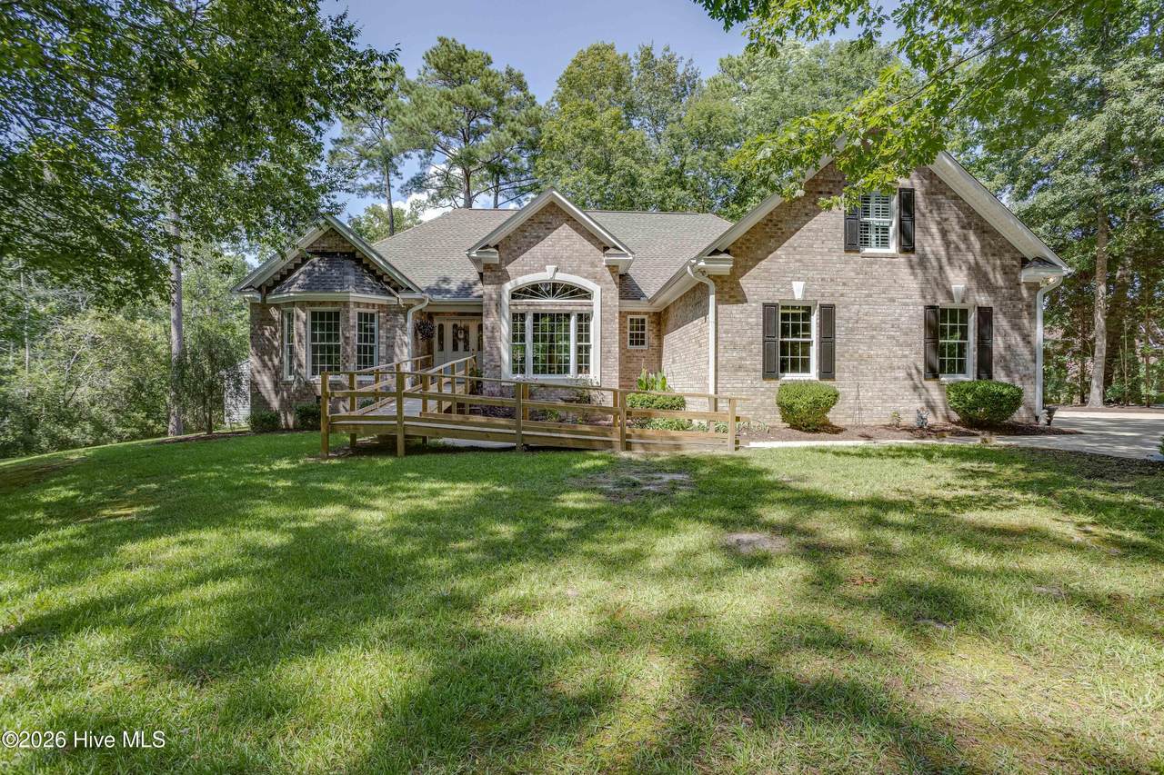 95 Waters Edge Drive - Photo 1