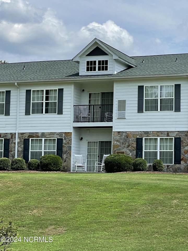 490 Little River Farm Boulevard - Photo 1