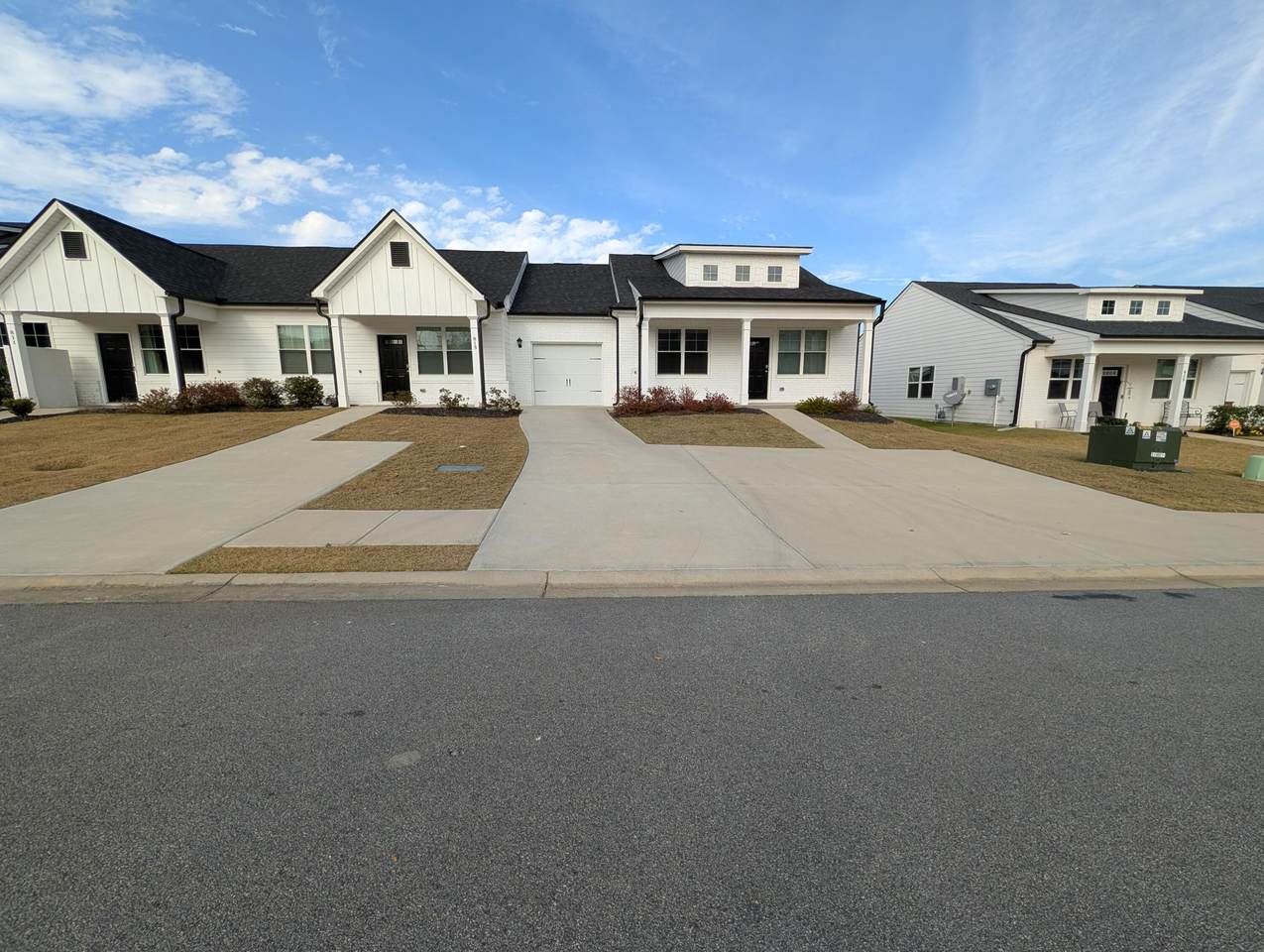 815 Feldspar Manor - Photo 1