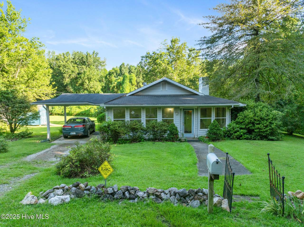 350 Lake Road - Photo 1