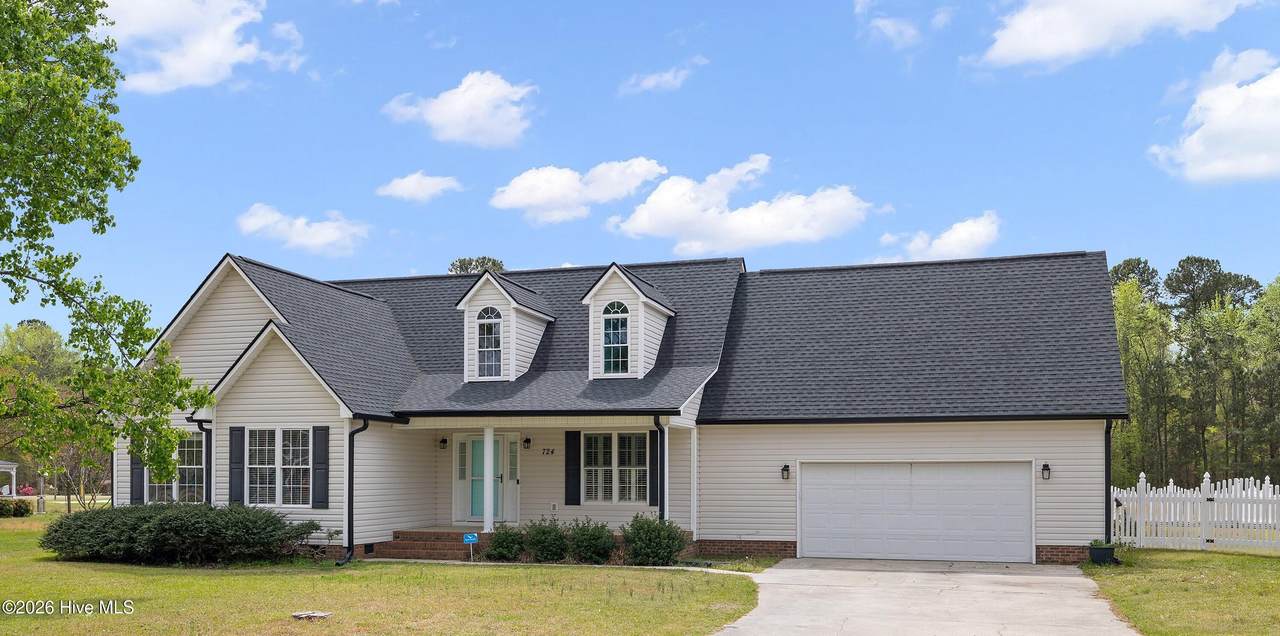 724 Iris Bryant Road - Photo 1