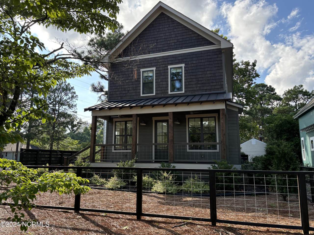 295 Ohio Avenue - Photo 1