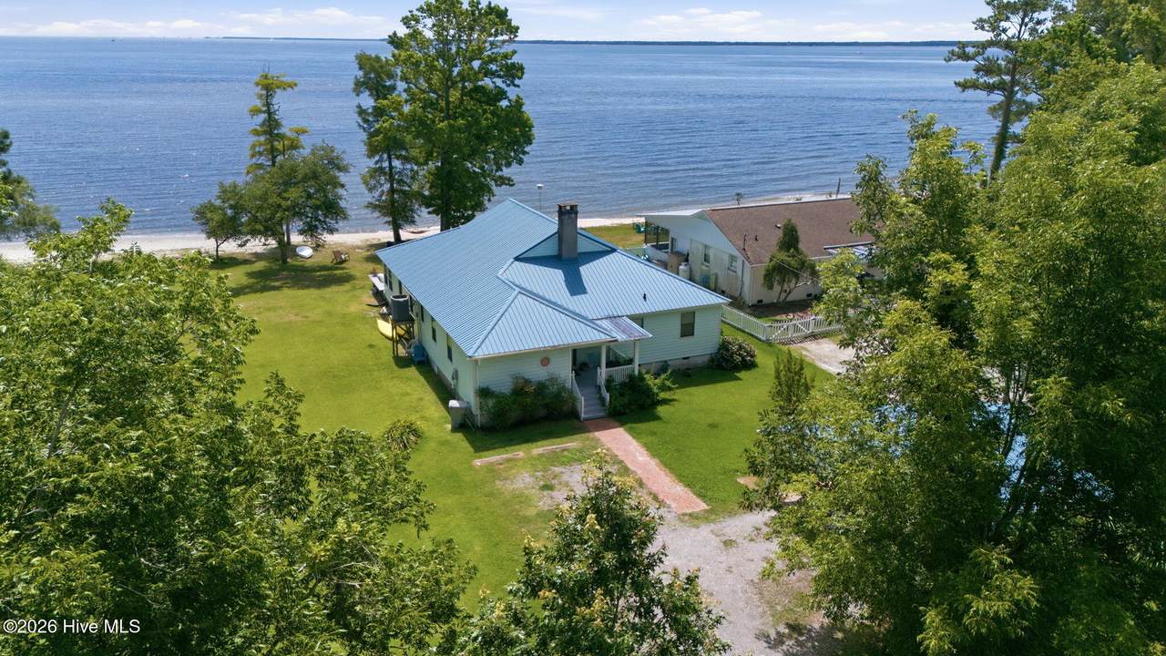 279 Wiggins Point Road - Photo 1