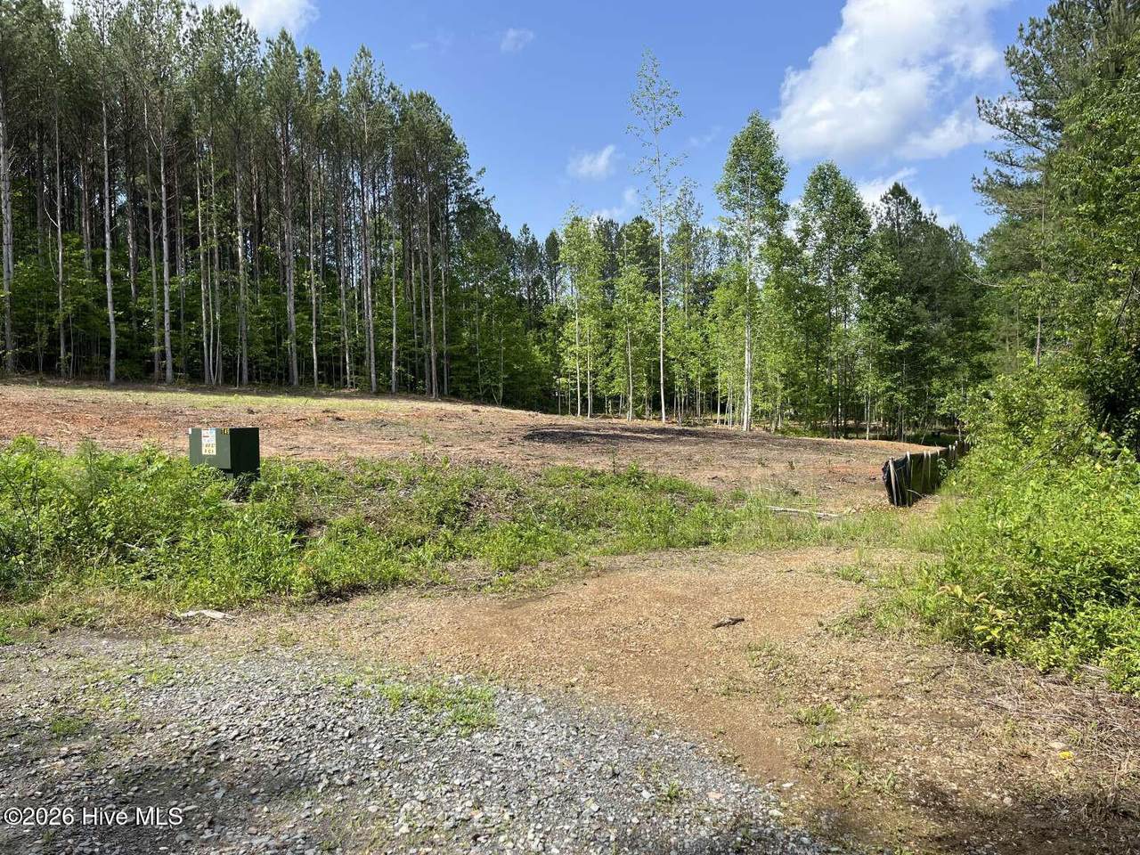 502 Landing Drive - Photo 1