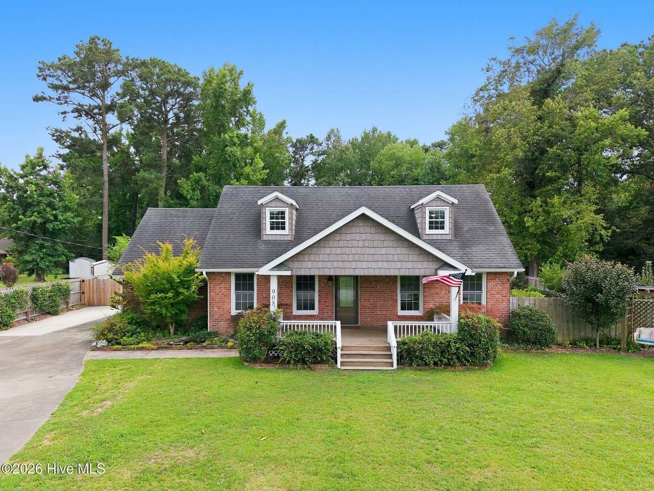 908 Daniel Drive - Photo 1
