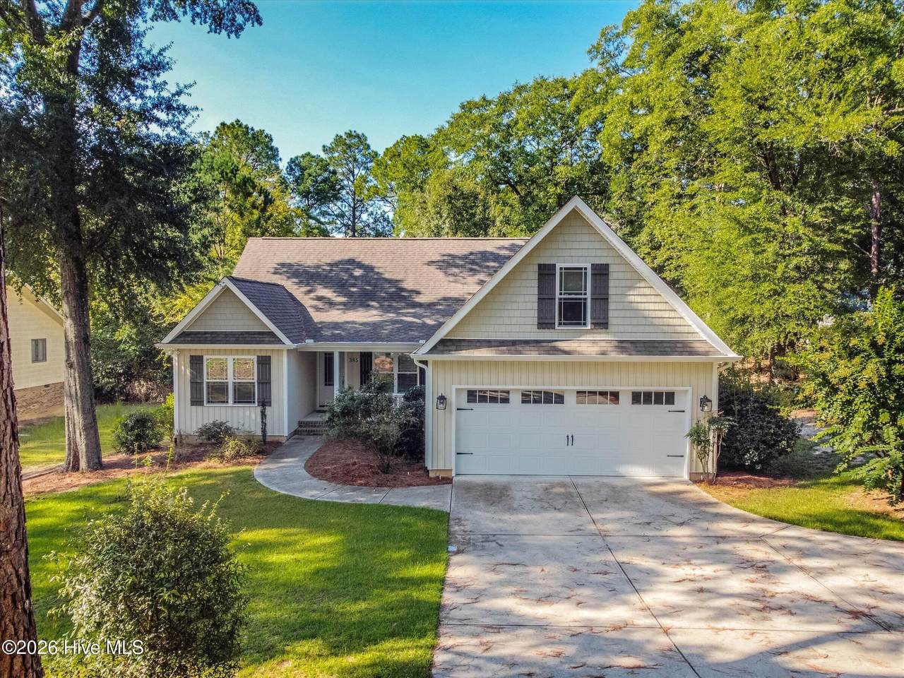 385 Saint Andrews Drive - Photo 1