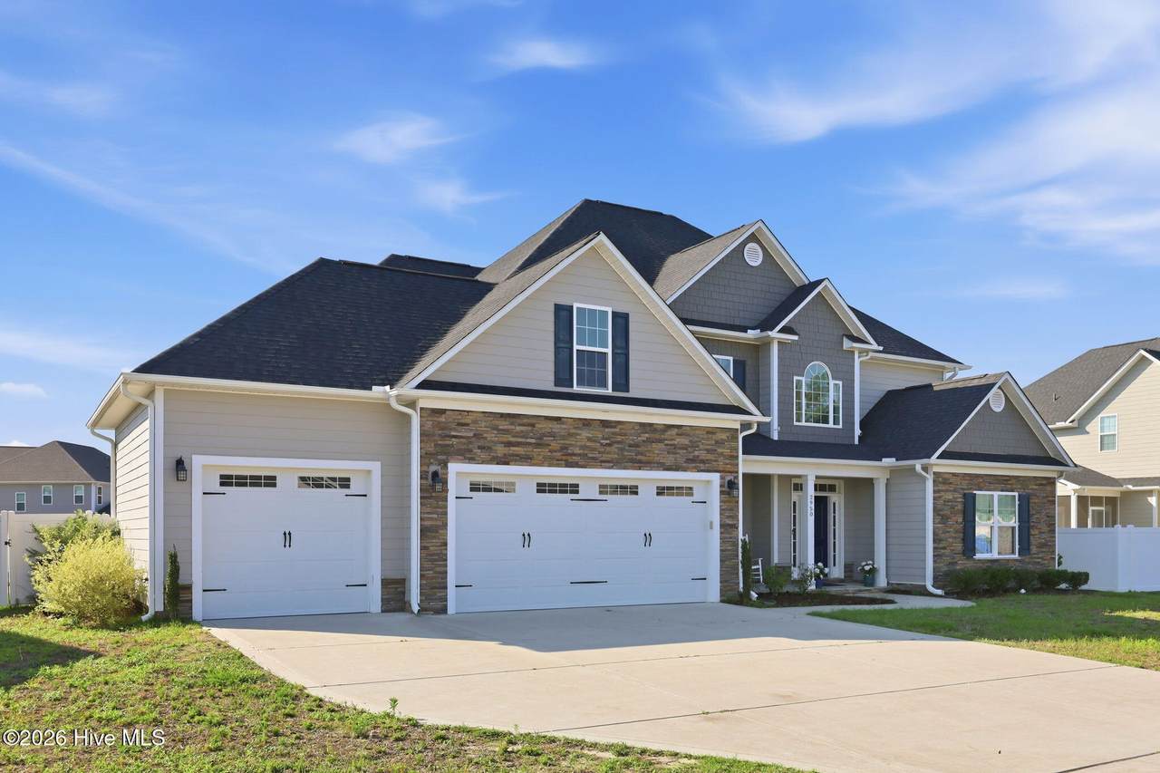 2950 Cragburn Place - Photo 1